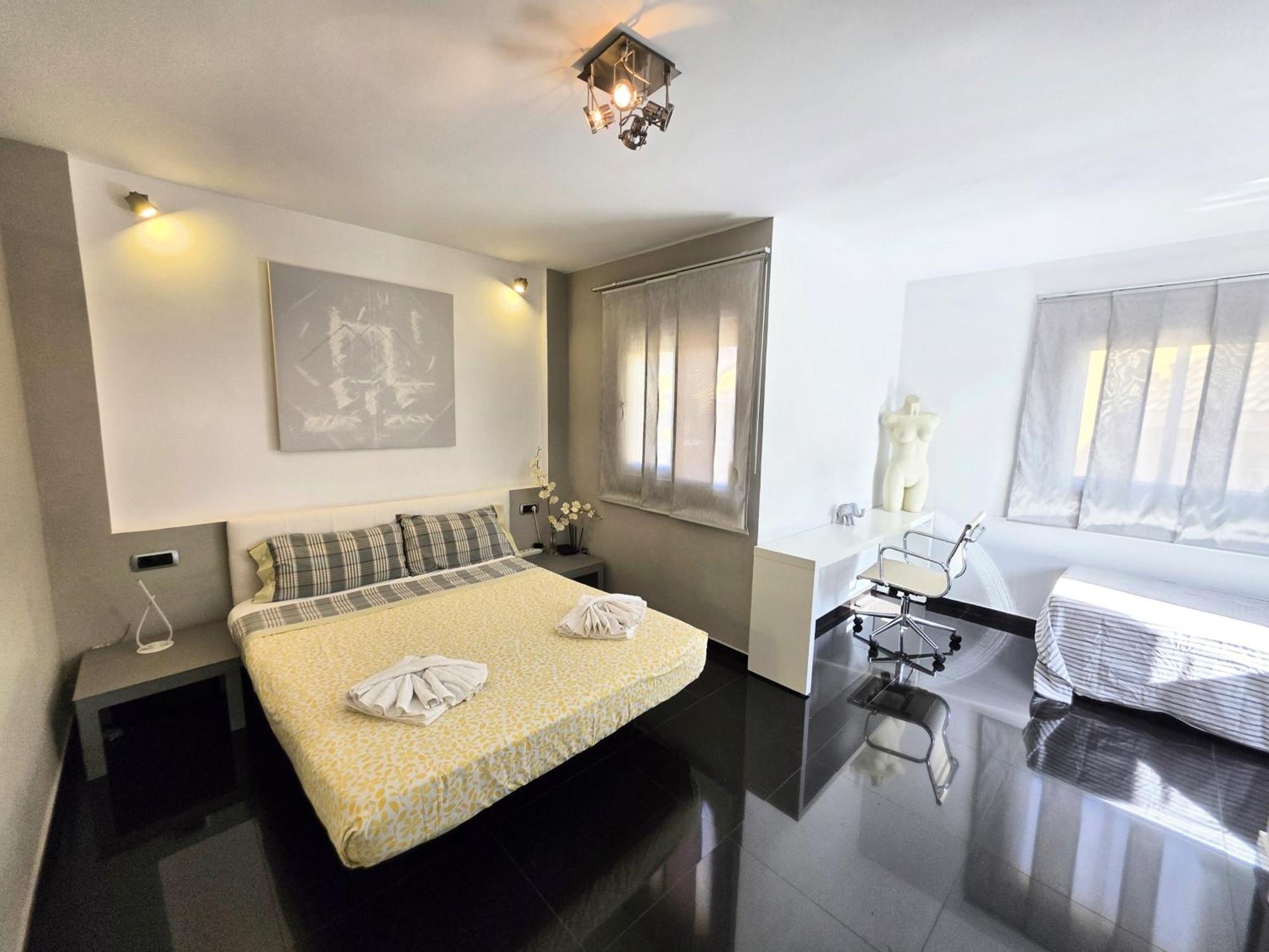 Suites Beach House Playa de las Américas Buitenkant foto