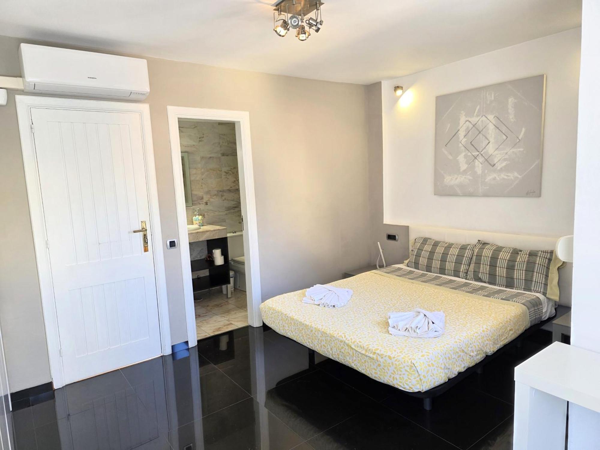 Suites Beach House Playa de las Américas Buitenkant foto